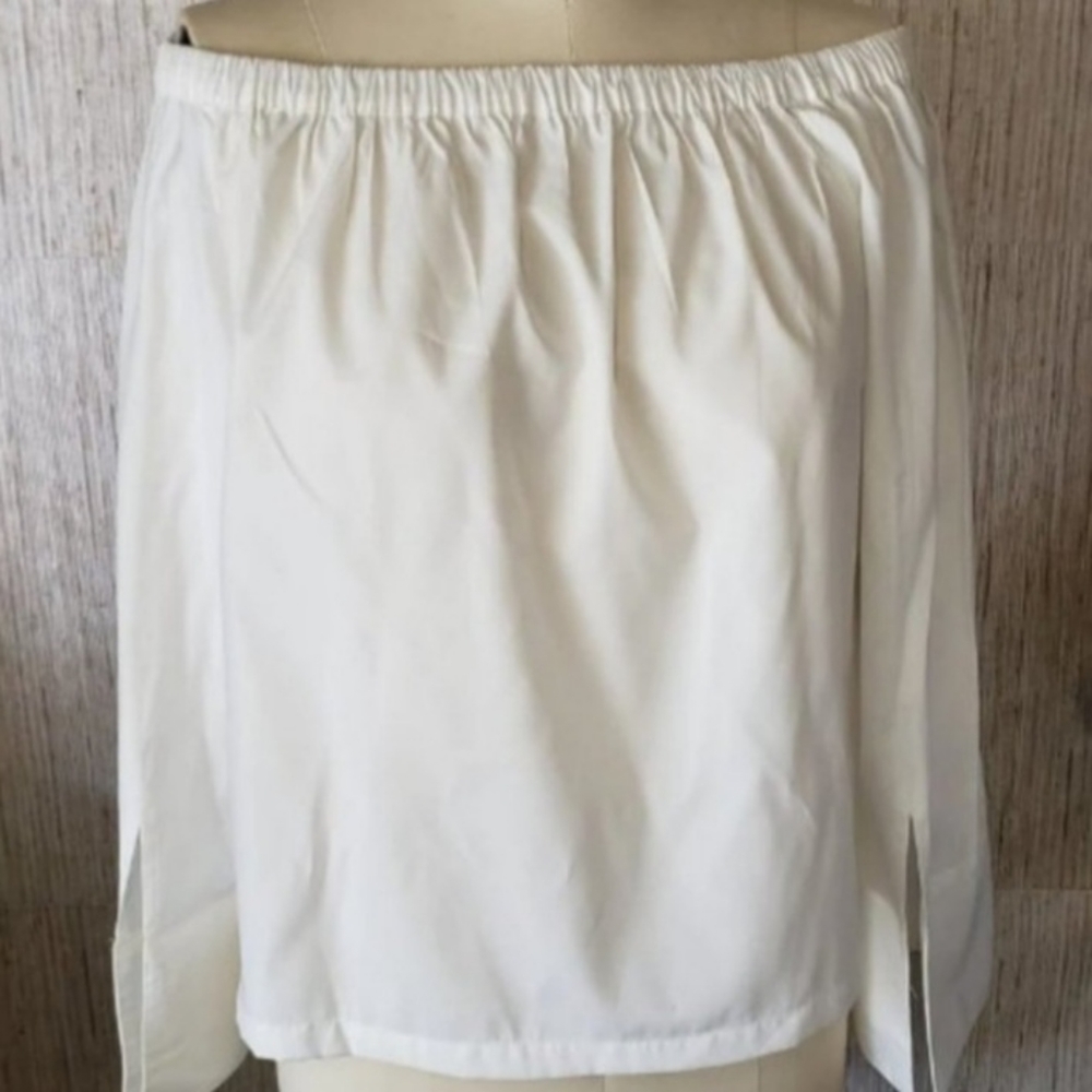 NWT/ SIZE MED WORTHINGTON BRAND OFF THE SHOULDER BLOUSE